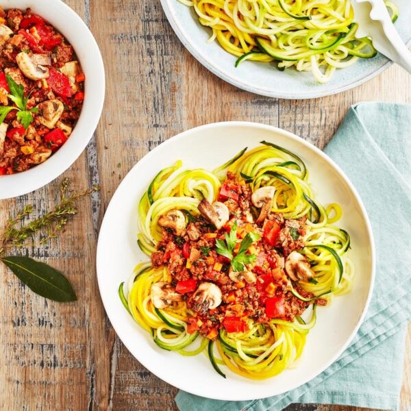 duo de spaghetti bolognaise par styliste culinaire pour editeurs